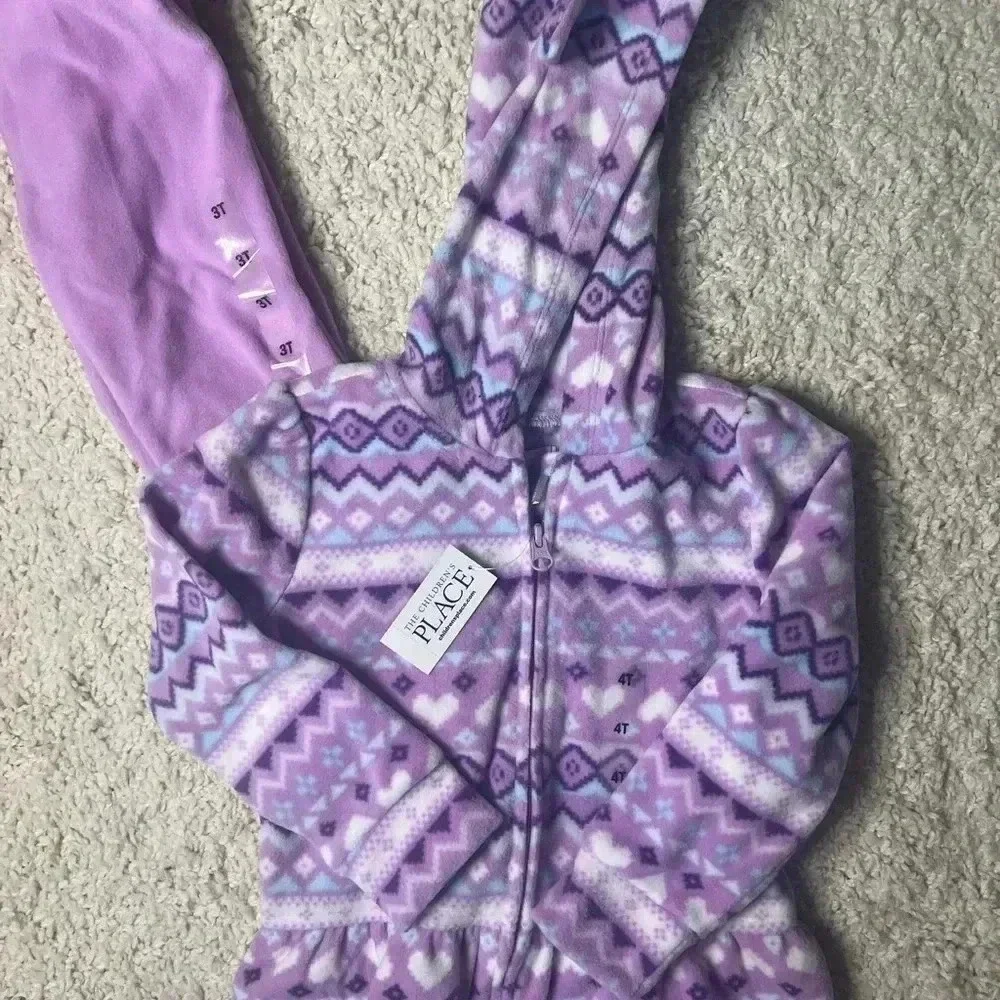 GIRLS LOT OF 3 CHILDREN’S PLACE NWT SIZE 3T & 4T